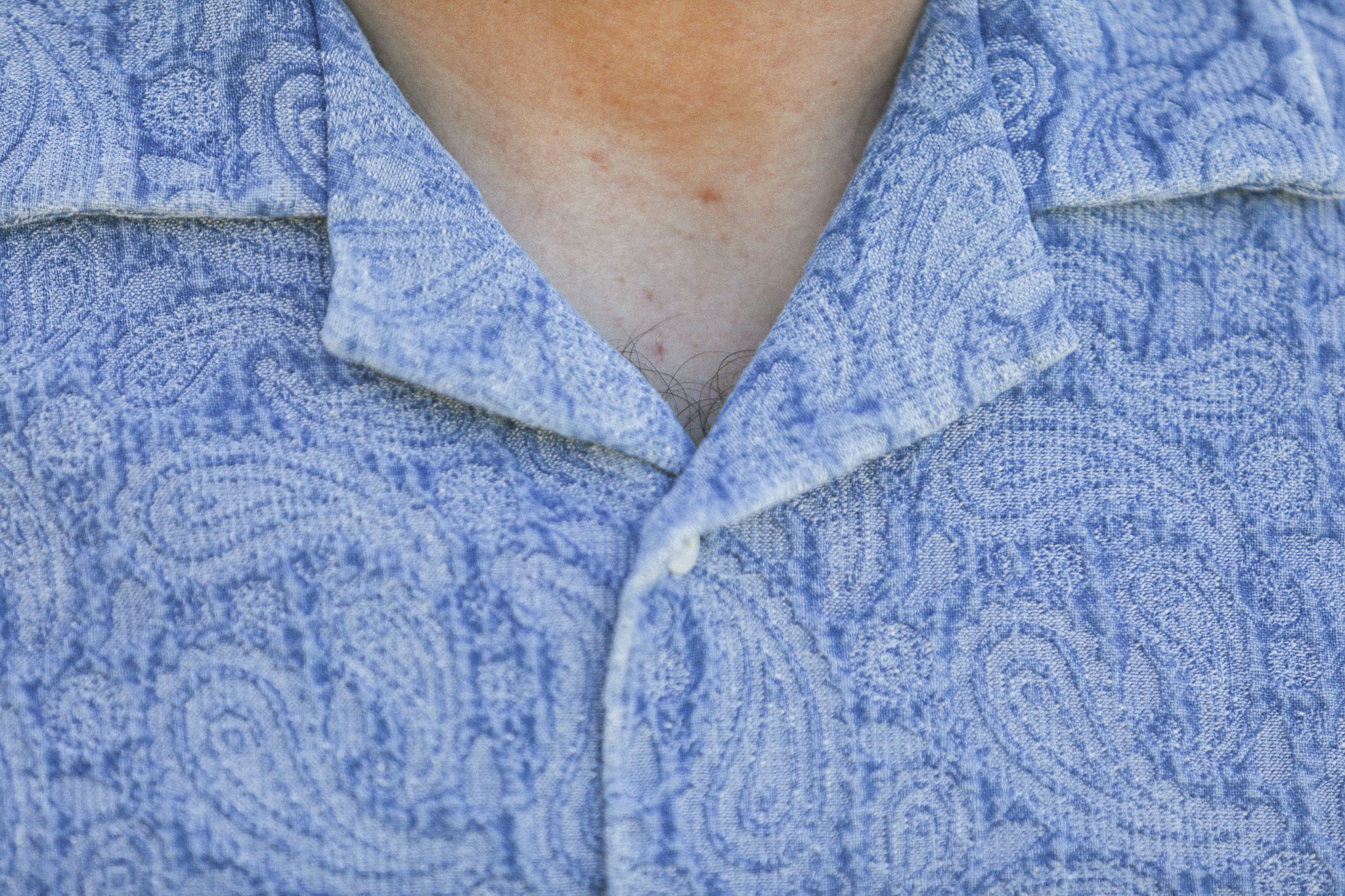 Camp Collar Denim Paisley Bleach  - Modern Fit