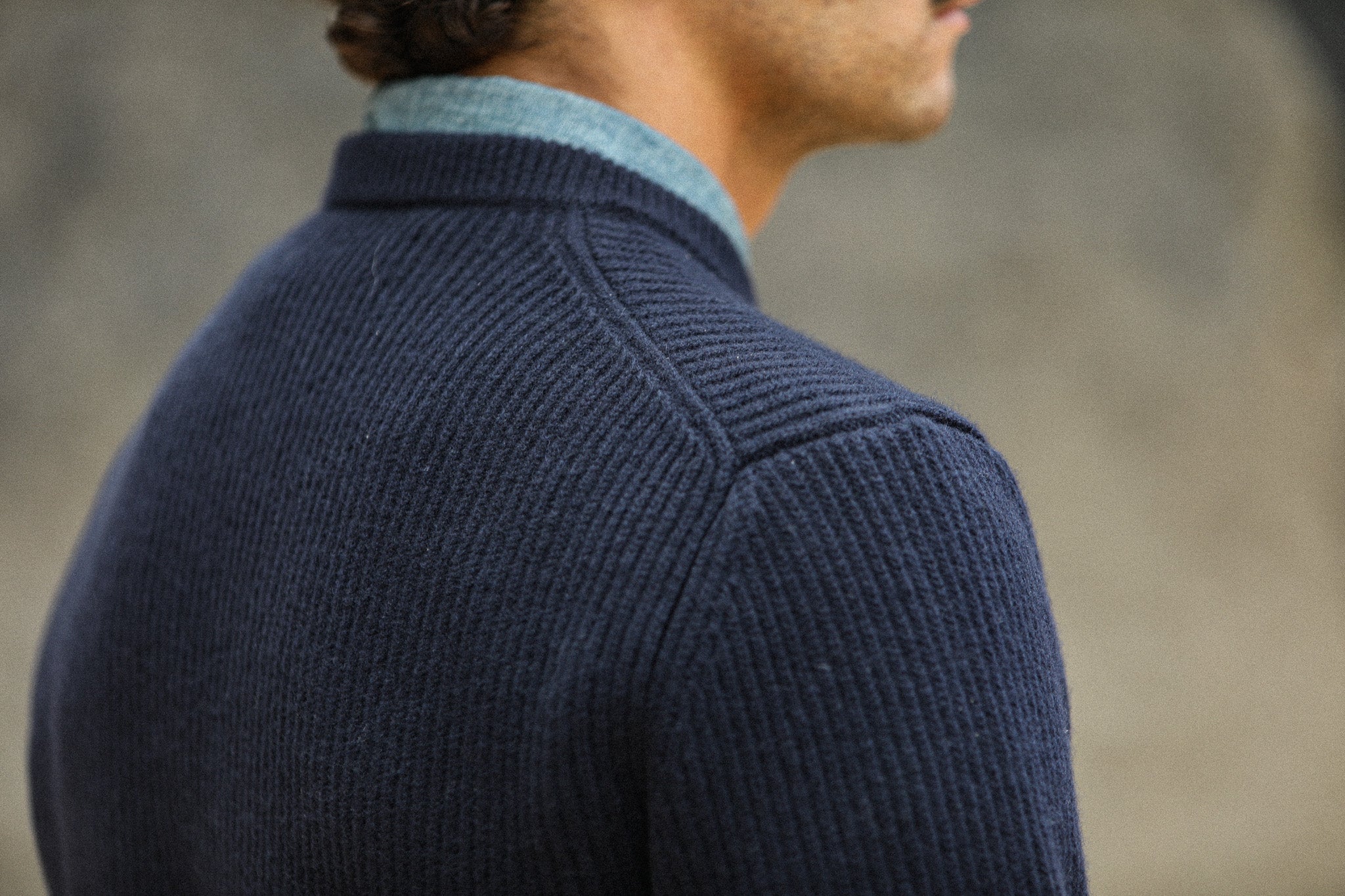 Back in stock ! Pull Militaire Lambswool Navy